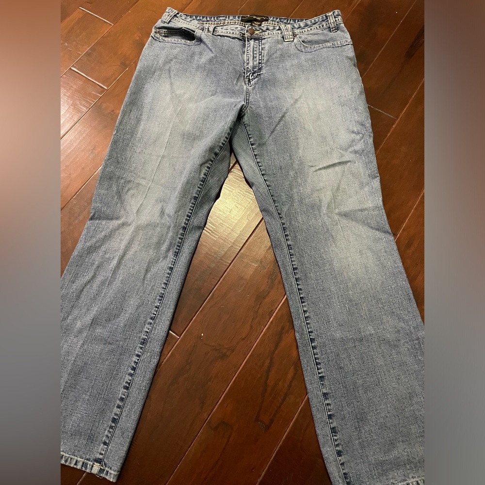 Straight legged Venezia jeans